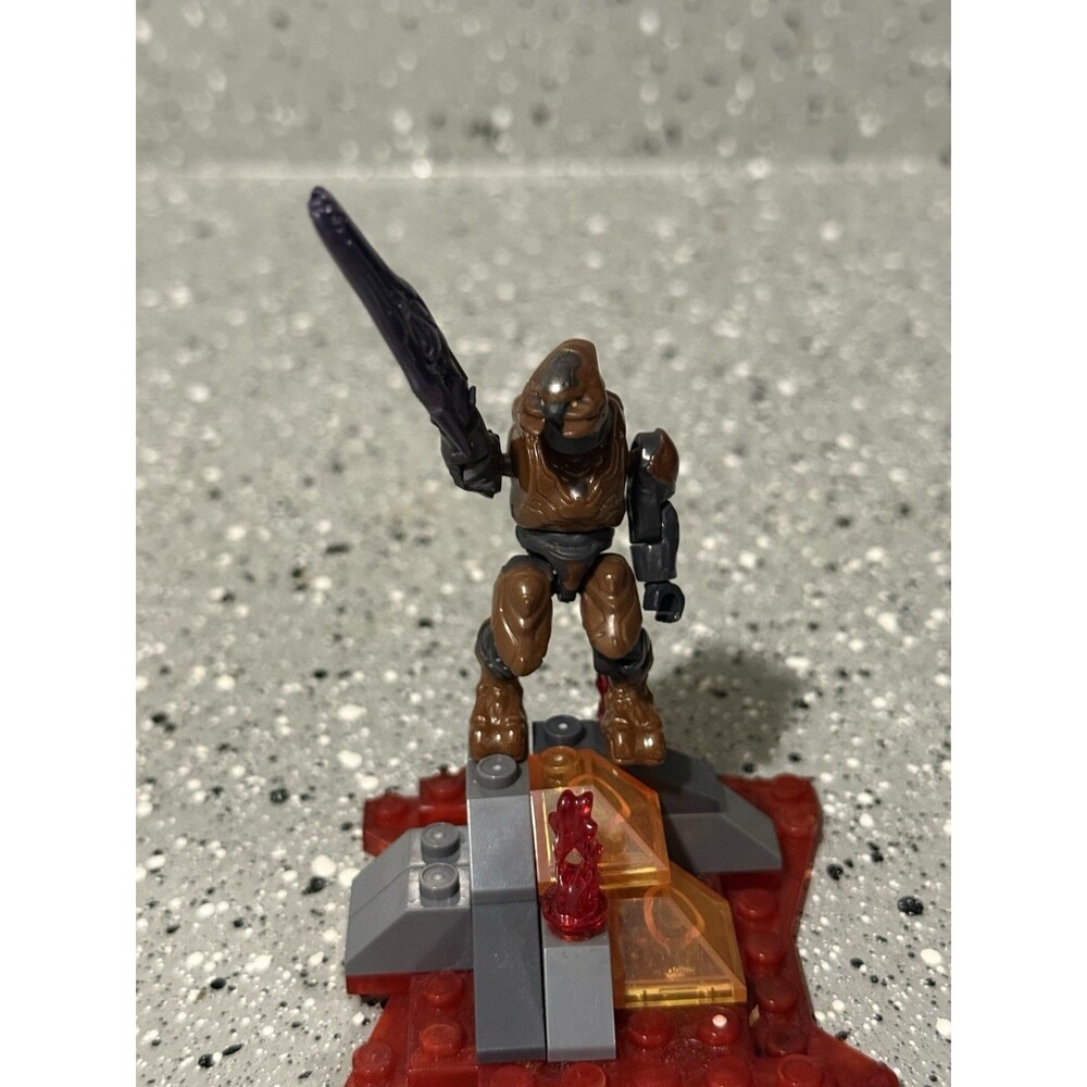 HALO MEGA BLOKS COVENANT COPPER STORM ELITE FIGURE 97123 UNSC HORNET VS VAMPIRE